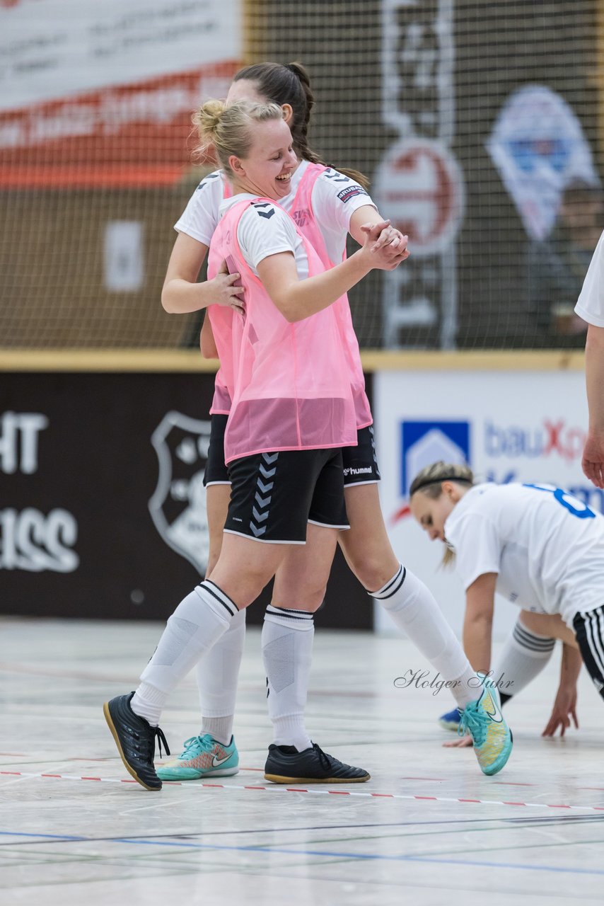 Bild 236 - VR Bank Cup Horst